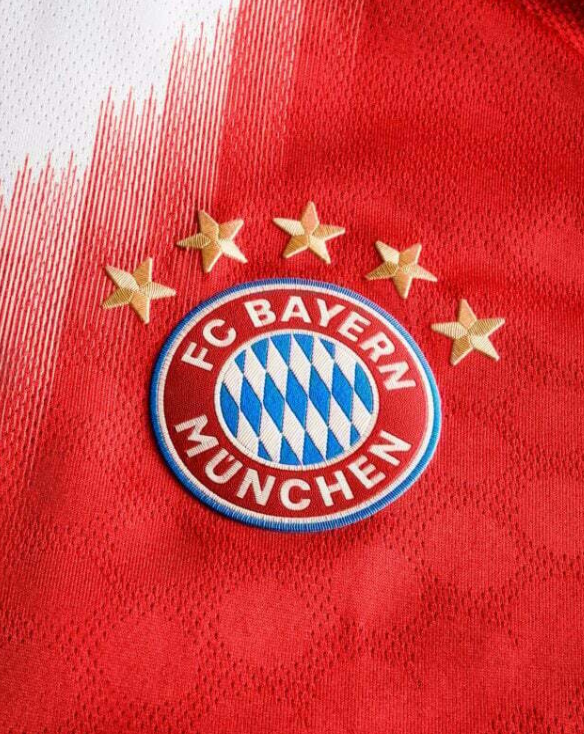 CAMISA BAYERN MUNIQUE I 25/26 - VERMELHO E BRANCO - ADIDAS - TORCEDOR - MASCULINO
