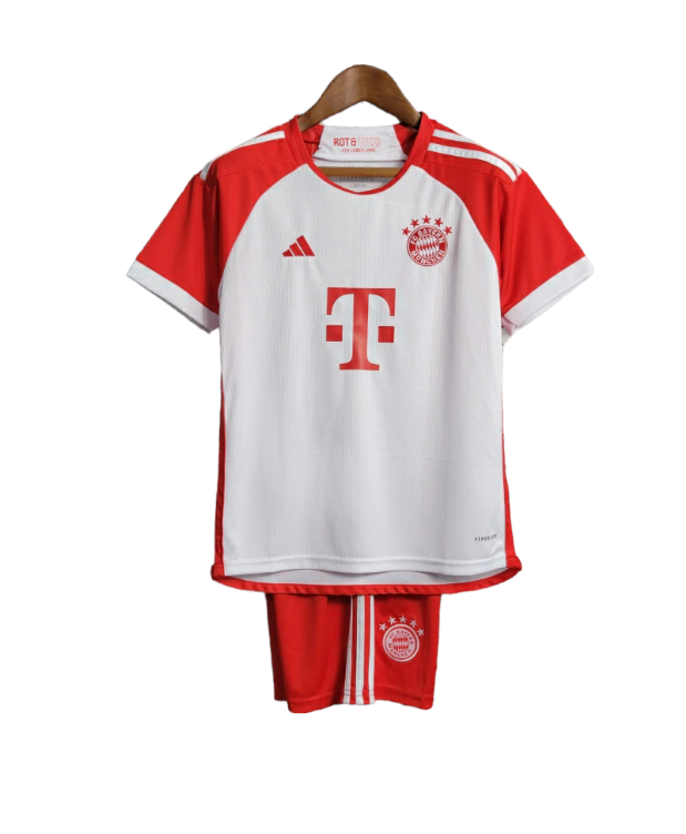 KIT INFANTIL BAYERN DE MUNIQUE I 23/24 - BRANCO COM DETALHES EM VERMELHO - ADIDAS - UNISSEX