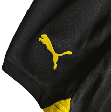 KIT INFANTIL BORUSSIA DORTMUND HOME 23/24 - AMARELO E PRETO - PUMA - UNISSEX